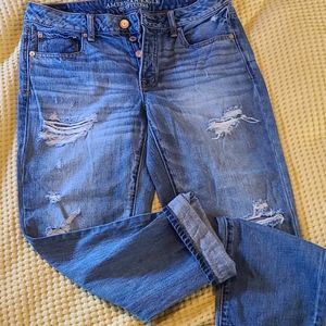 American Eagle boy crop jeans